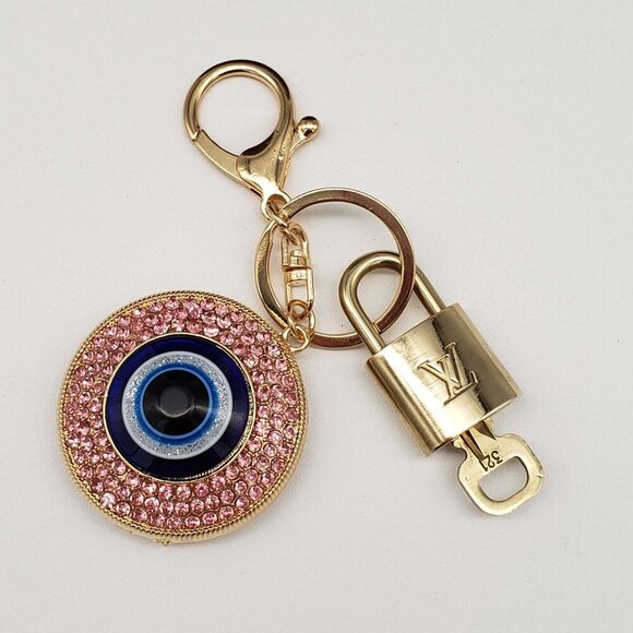 100% Auth Louis Vuitton Lock & Key with unbranded Bagcharm, Keycharm, Keychain - Picture 4 of 7